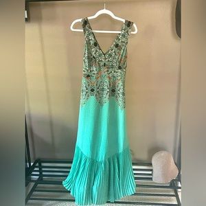 Stylish ~comfortable dress perfect for weddings